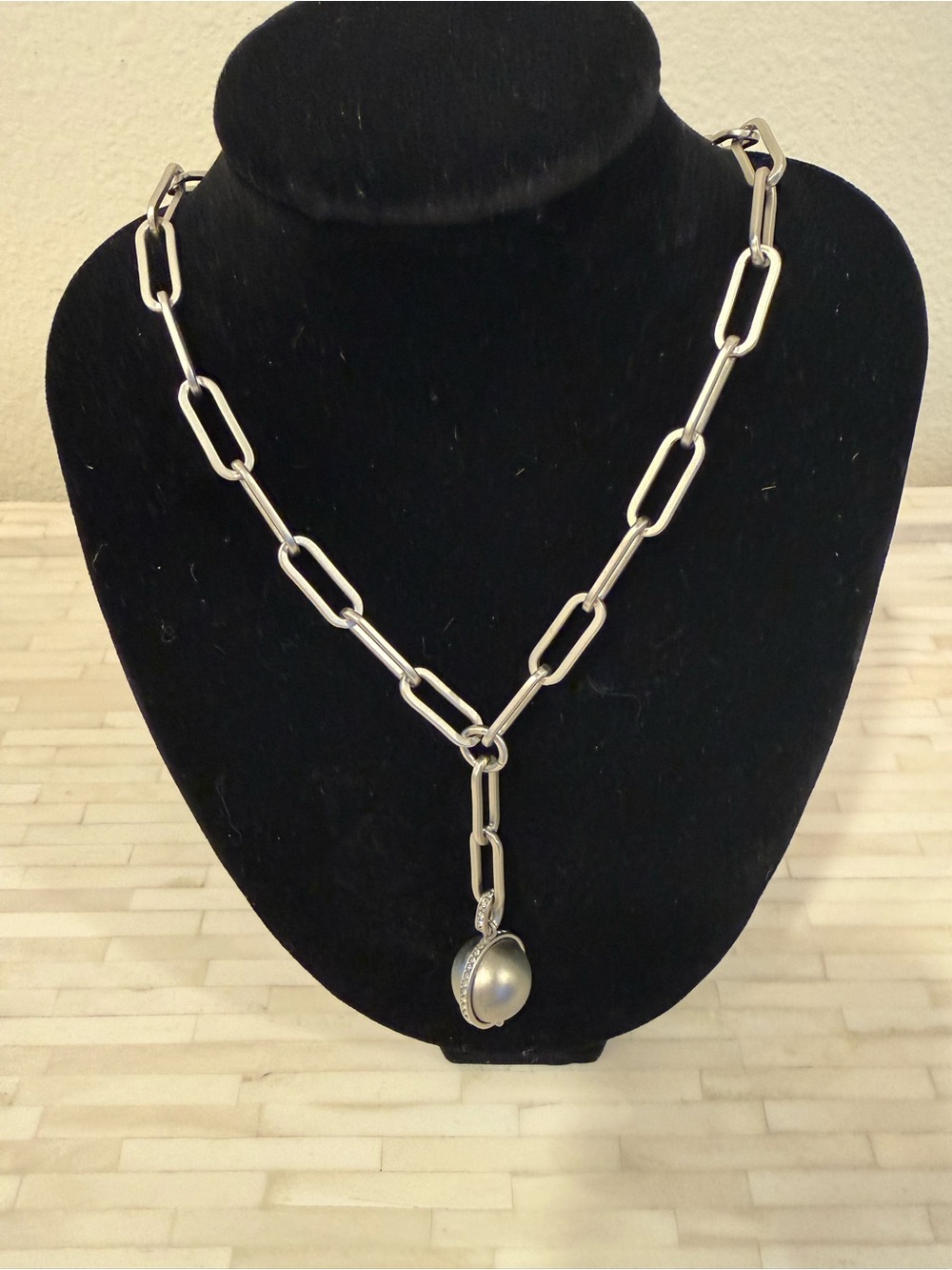 White House Black Market Silver Link Necklace with Pearl Drop